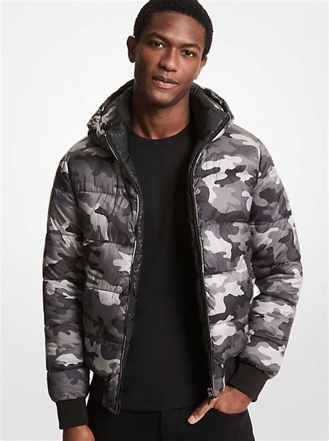 Reversible Camo Puffer Coat .